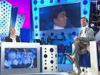 Jonathan Lambert -  en Jeanne d'Arc dans On n'est pas couché !