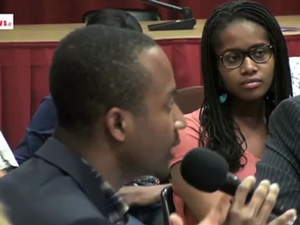 Dibattito sul multiculturalismo 14di34, Fortuna Ekutsu Mambulu