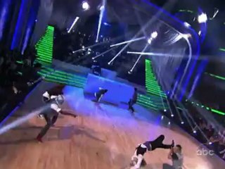 'AT&T's Spotlight Performance' - Richard 'Steelo' Vasquez