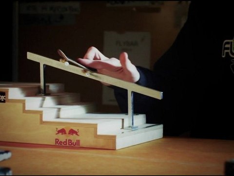 Red Bull - Fingerboarding With Ryan Sheckler 2012