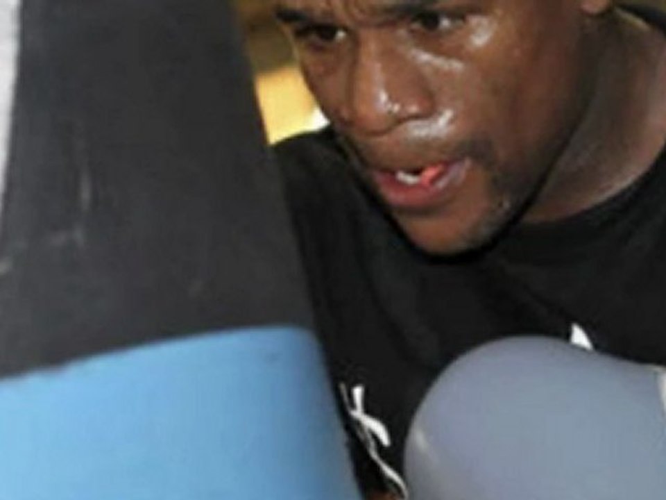 watch Miguel Cotto vs Floyd Mayweather fight live online May 5th