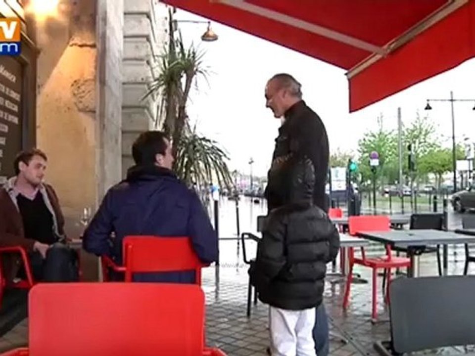 Philippe Poutou reprend le chemin de l'usine sur BFMTV