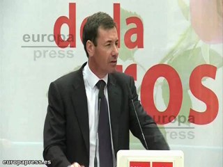 Gómez tacha al PP de "anticuado"