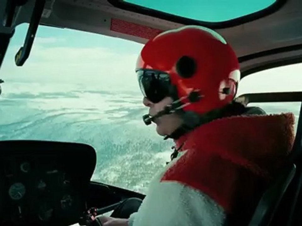 Publicité One Call - Motoneige et Parachutiste Exploit