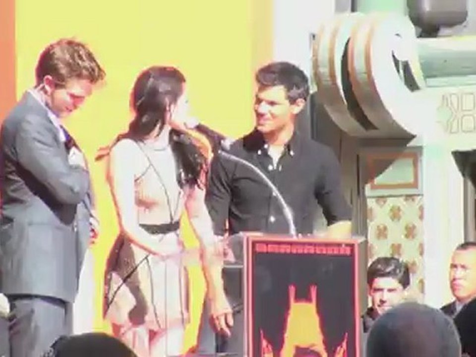 Magerer Empfang für Robert Pattinson und Kristen Stewart in Vancouver