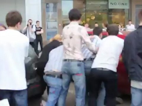 Жена и сын чеченского чиновника устроили дебош в центре Москвы