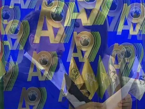 Şeyh Nazım Hazretleri Sayın Adnan Oktar için arslanımızdır ve ustamızdır demektedir