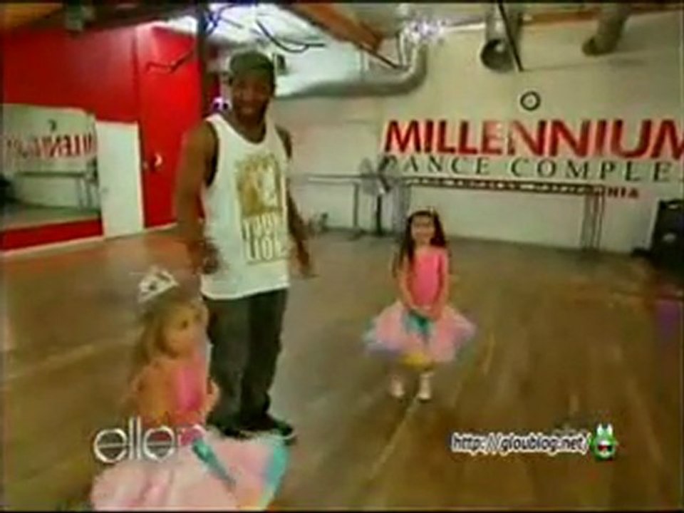 Sophia Grace And Rosie Go To Dance Class May 02 2012