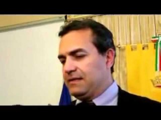 de Magistris - L'anno prossimo a Napoli il 1 maggio meridionale (02.05.12)