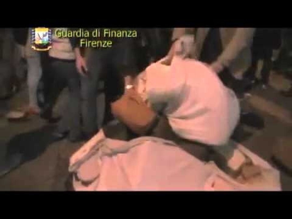 Firenze - Controlli della Gdf nel corso della notte bianca (02.05.12)