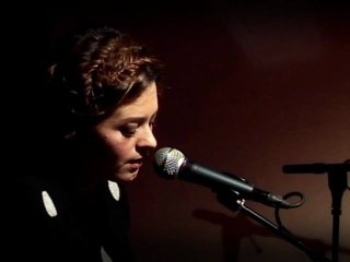 Emilie Simon - Mon Chevalier / Live acoustique vidéo RCS #26