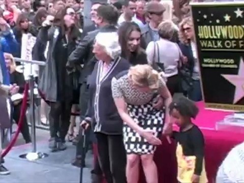 Scarlett Johansson Gets Star on Hollywood Walk of Fame