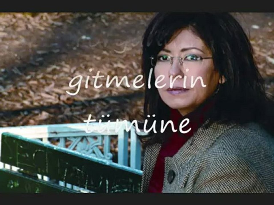 İlkay  AKKAYA    "GİT   "