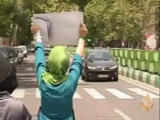 الحملات الانتخابية الإيرانية بطابعها الإلكتروني