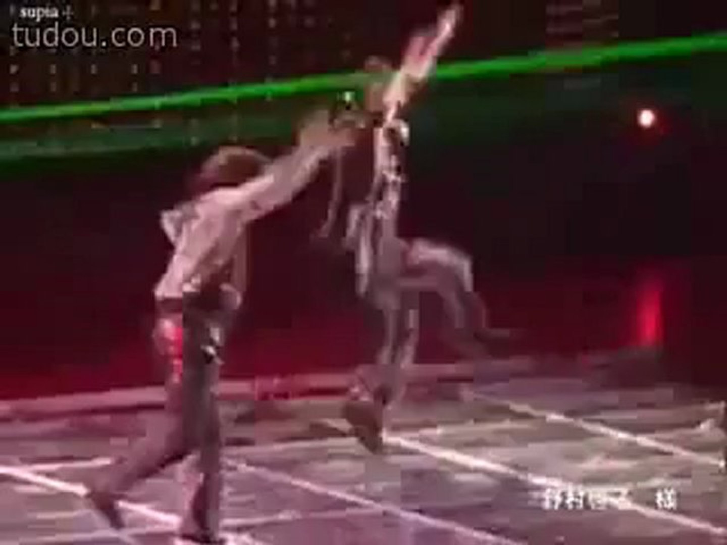 大野智のダンス キレてます 動画 Dailymotion