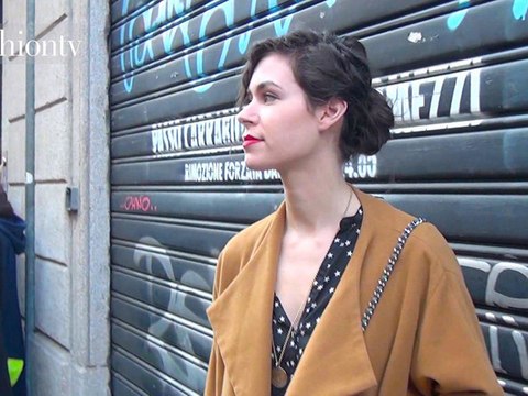 Outside Iceberg Fall 2012 - Milan Fashion Week | FashionTV