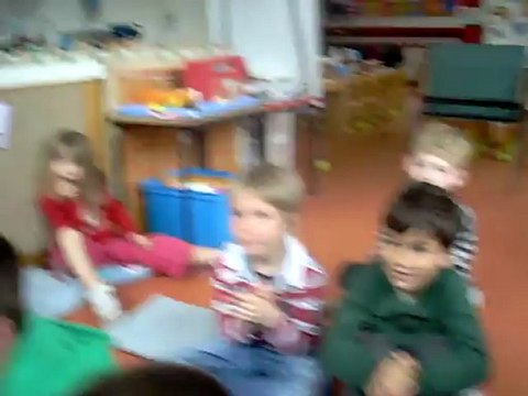 JE VEUX RACONTER MON LIVRE PARCE QUE JE SAIS LIRE ... ^^