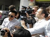 Blind Activist Chen Guangcheng Happily Greets Wife and Kids at Beijing Hospital