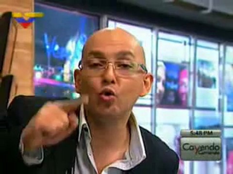 (VÍDEO) Cayendo y Corriendo del día Miércoles 02.05.2012 2/2