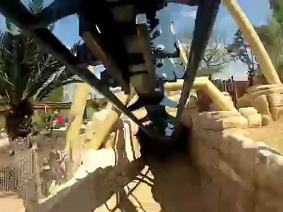 Parc Astérix - Oziris