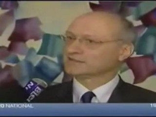 Une femme est 6 membre de ça famille  passée a tabac par des extrémistes nazis crypto-fasciste