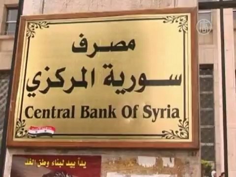 Группу протестующих в Сирии атаковали с ножами