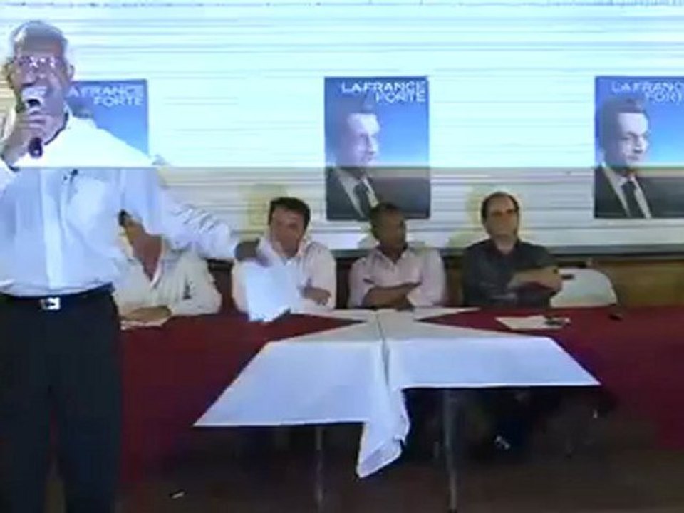 Serge Camatchy en meeting à la Rivière des Roches