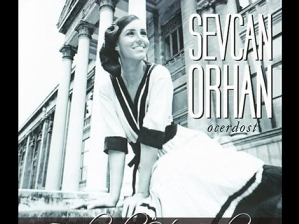 Sevcan  ORHAN    "ARAYIPTA  SORMA  BENİ  BU  SEVDADAN  KURTULAYIM  "