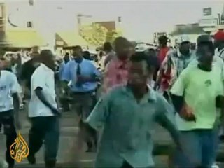 Zimbabwe soldiers' loyalty to Mugabe in doubt - 19 Dec 08