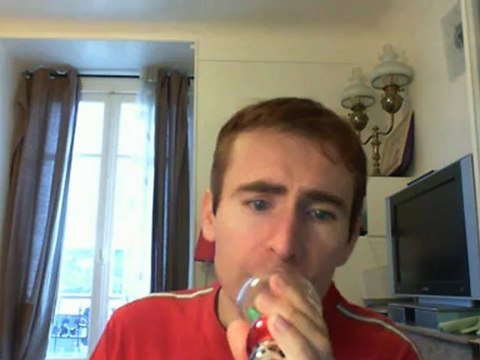 Wiwi égratigne chanson que personne n'écoute de Miossec