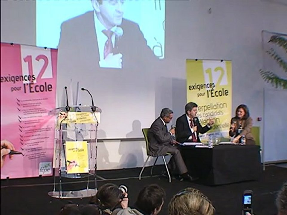 Jean Luc Mélencon lors de la journée d'interpellation de la FCPE du 17 mars