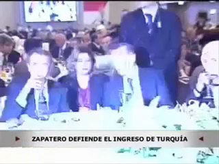 Zapatero defiende la adhesión de Turquía en la UE