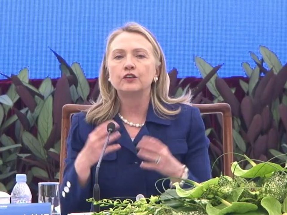 China-US disagreements can be overcome: Clinton