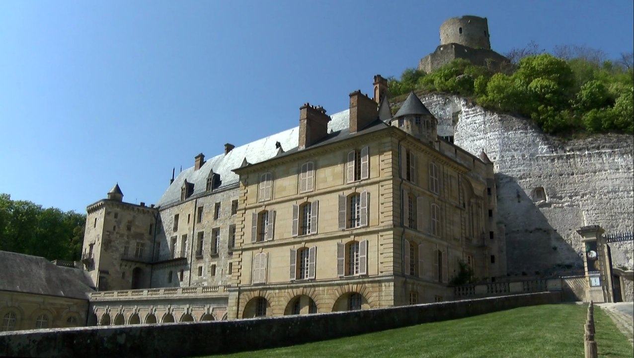 Roche Guyon, Château