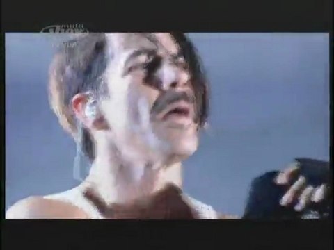 RED HOT CHILI PEPPERS - Higher Ground (Rock in Rio 2011)