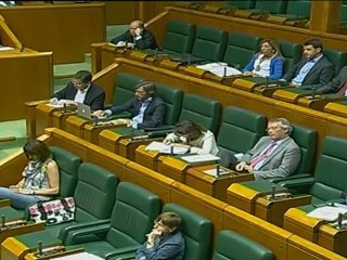 El Gobierno vasco llevará al Constitucional los recortes de Rajoy