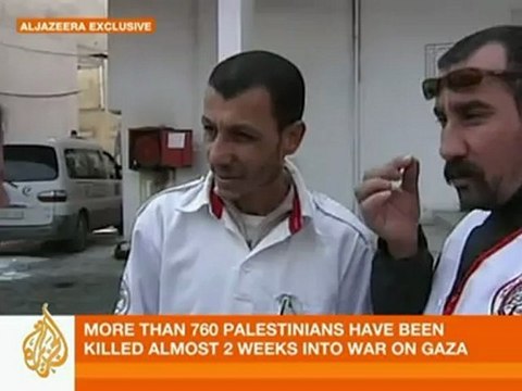 Paramedics risking their lives amid war in Gaza - 08 Jan 09