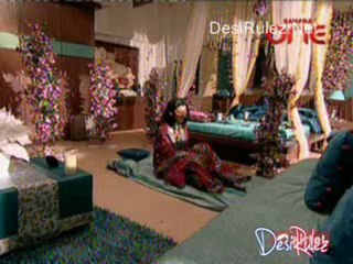 Jhilmil Sitaron Ka Aangan Hoga - 4th  May 2012 pt1