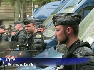 Nouvelle manifestation de policiers à Paris