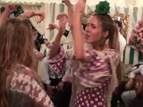 FERIA DE SEVILLE : SEVILLANAS EN CASETAS