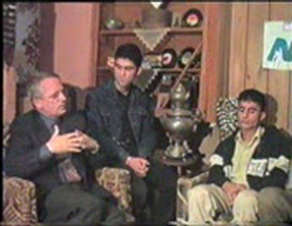 ender sümer,gençlerle sohbette_mpeg4