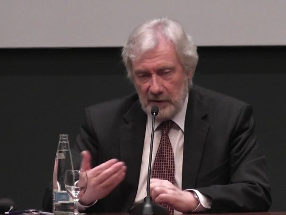 2/3 Capitalisme. Ce qui doit changer. Et les forces qui s'y opposent. Club 44. La Chaux de Fonds. 3 Mai 2012