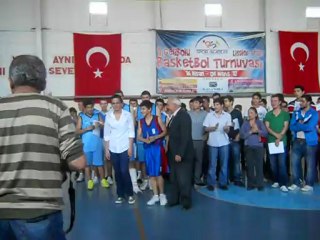 Asist kralı ödül sahibi Emre ALTIN