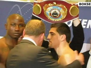 Marco Huck - Ola Afolabi II - weigh-in (Erfurt, 4.05.2012)