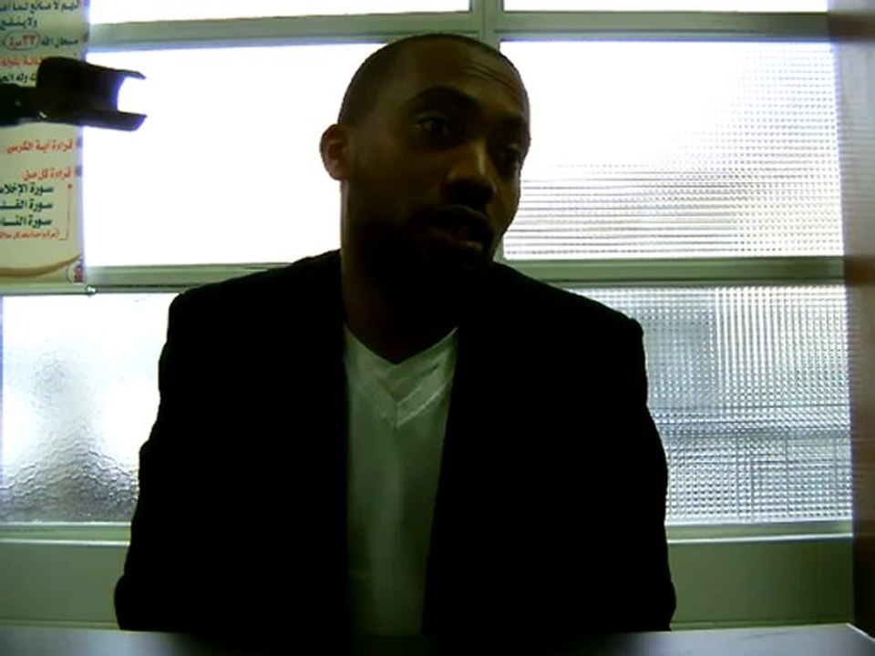 Mohamed Bajrafil - Débattre à la télévision