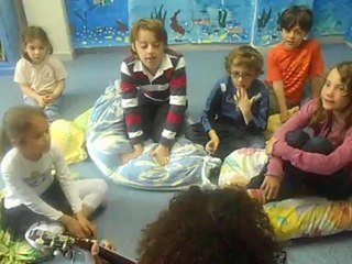 Atelier Eveil musical sous la houlette de Stéphanie