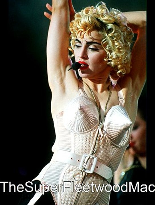 Madonna- Wheres the Pary (London 1990) (Madonna Curses) (HQ Upconverted)