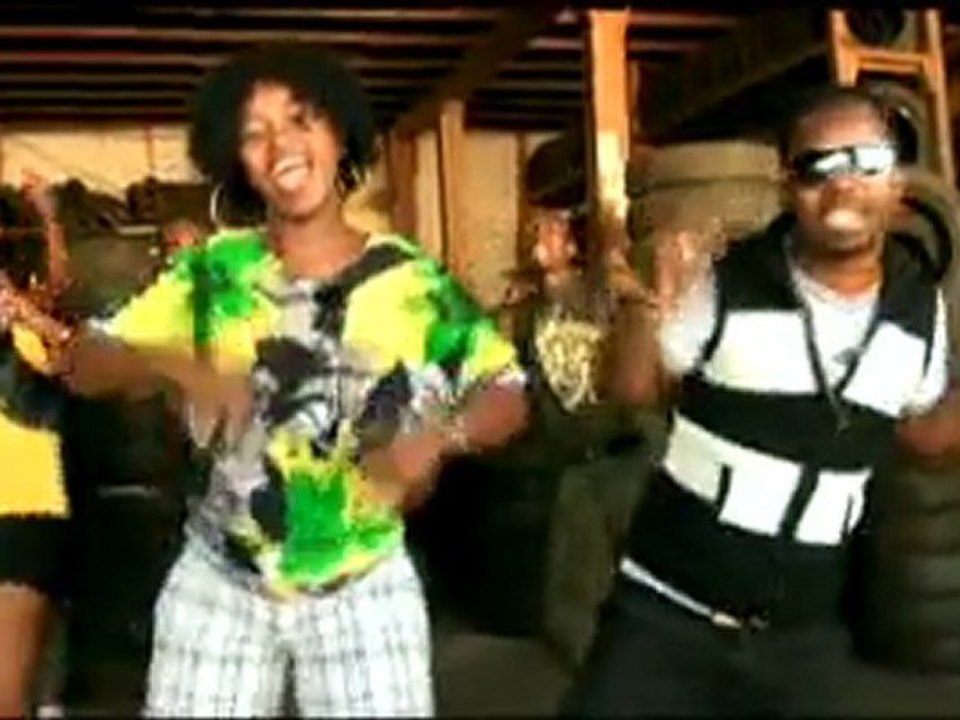 JERRY MARCOSS  &  SIMONDA  ( Matsiaro )  gasy   malagasy  salegy   madagascar