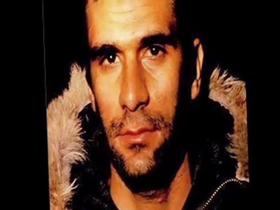 Delikanlım Nazım Hikmet