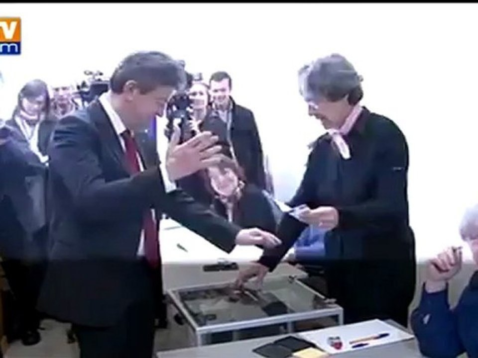 Présidentielle : le leader du Front de gauche, Jean-Luc Mélenchon, a voté